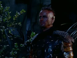 extant_HTLJ_1x12-TheGauntlet_01701
