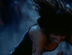 extant_HTLJ_1x12-TheGauntlet_01801