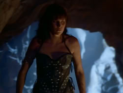 extant_HTLJ_1x12-TheGauntlet_02268