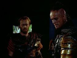 extant_HTLJ_1x12-TheGauntlet_02466