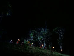 extant_HTLJ_1x12-TheGauntlet_03072