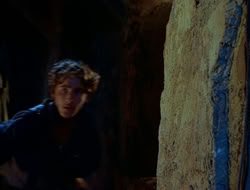 extant_HTLJ_1x12-TheGauntlet_03098