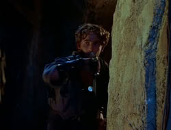 extant_HTLJ_1x12-TheGauntlet_03100