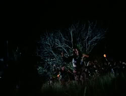 extant_HTLJ_1x12-TheGauntlet_03131