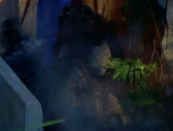 extant_HTLJ_1x12-TheGauntlet_03168