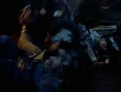 extant_HTLJ_1x12-TheGauntlet_03187