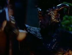 extant_HTLJ_1x12-TheGauntlet_03274