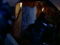 extant_HTLJ_1x12-TheGauntlet_03321