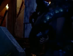 extant_HTLJ_1x12-TheGauntlet_03325