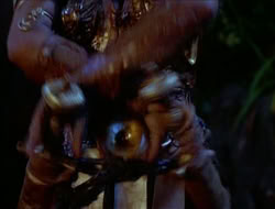 extant_HTLJ_1x12-TheGauntlet_03349