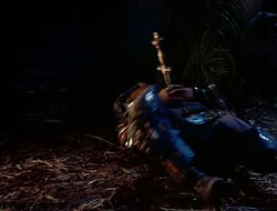 extant_HTLJ_1x12-TheGauntlet_03386