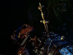 extant_HTLJ_1x12-TheGauntlet_03389