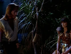 extant_HTLJ_1x12-TheGauntlet_03609