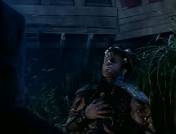 extant_HTLJ_1x12-TheGauntlet_03703