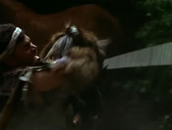 extant_HTLJ_1x13-UnchainedHeart_00078