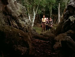 extant_HTLJ_1x13-UnchainedHeart_01278
