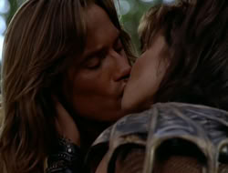 extant_HTLJ_1x13-UnchainedHeart_02583