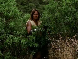 extant_HTLJ_1x13-UnchainedHeart_02855