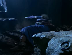 extant_HTLJ_1x13-UnchainedHeart_03016