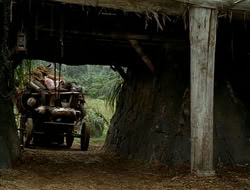 extant_HTLJ_1x13-UnchainedHeart_03053