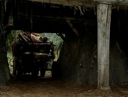 extant_HTLJ_1x13-UnchainedHeart_03054