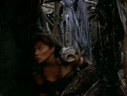extant_HTLJ_1x13-UnchainedHeart_03080