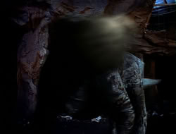 extant_HTLJ_1x13-UnchainedHeart_03399