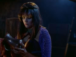 extant_HTLJ_2x05-Outcast_00162