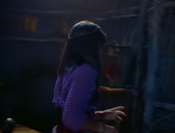 extant_HTLJ_2x05-Outcast_00175