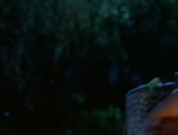 extant_HTLJ_2x05-Outcast_00365
