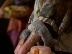 extant_HTLJ_2x05-Outcast_00741