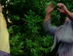 extant_HTLJ_2x05-Outcast_01278