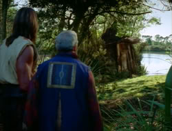 extant_HTLJ_2x05-Outcast_01990