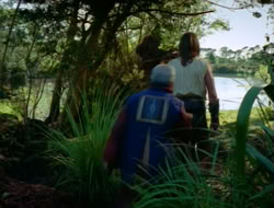 extant_HTLJ_2x05-Outcast_02001