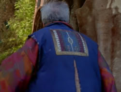 extant_HTLJ_2x05-Outcast_02712