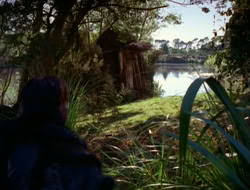 extant_HTLJ_2x05-Outcast_02856