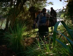 extant_HTLJ_2x05-Outcast_02913