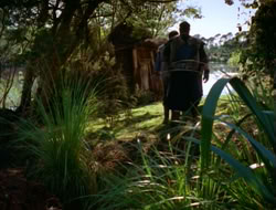extant_HTLJ_2x05-Outcast_02915