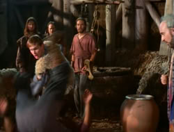 extant_HTLJ_2x05-Outcast_03710