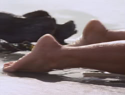 extant_HTLJ_2x17-TheApple_00058