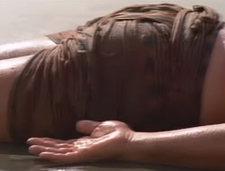 extant_HTLJ_2x17-TheApple_00066