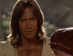 extant_HTLJ_2x17-TheApple_00323