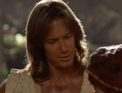 extant_HTLJ_2x17-TheApple_00324