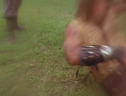 extant_HTLJ_2x17-TheApple_01020