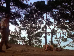 extant_HTLJ_2x17-TheApple_01900