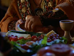 extant_HTLJ_2x17-TheApple_02318