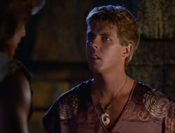 extant_HTLJ_2x17-TheApple_02655