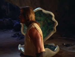 extant_HTLJ_2x17-TheApple_02928