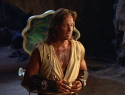 extant_HTLJ_2x17-TheApple_02966