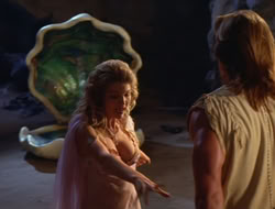 extant_HTLJ_2x17-TheApple_03072